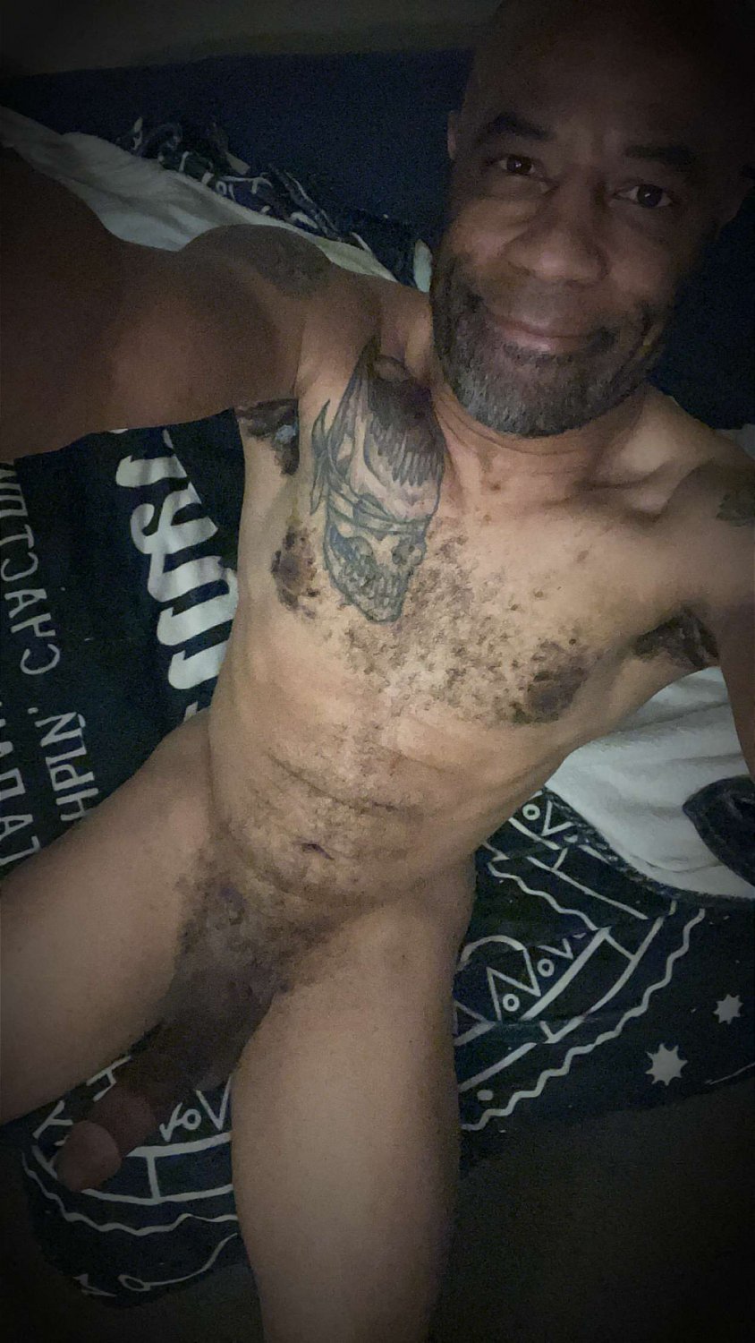Bi BBC from Illinois.DM x info #a9MpaaAz