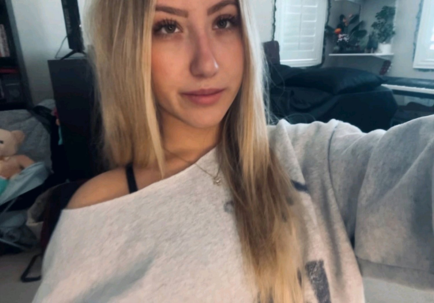 Send me your tribs schickt mir eure Tributes here or Session :11 #xTvtS3wi